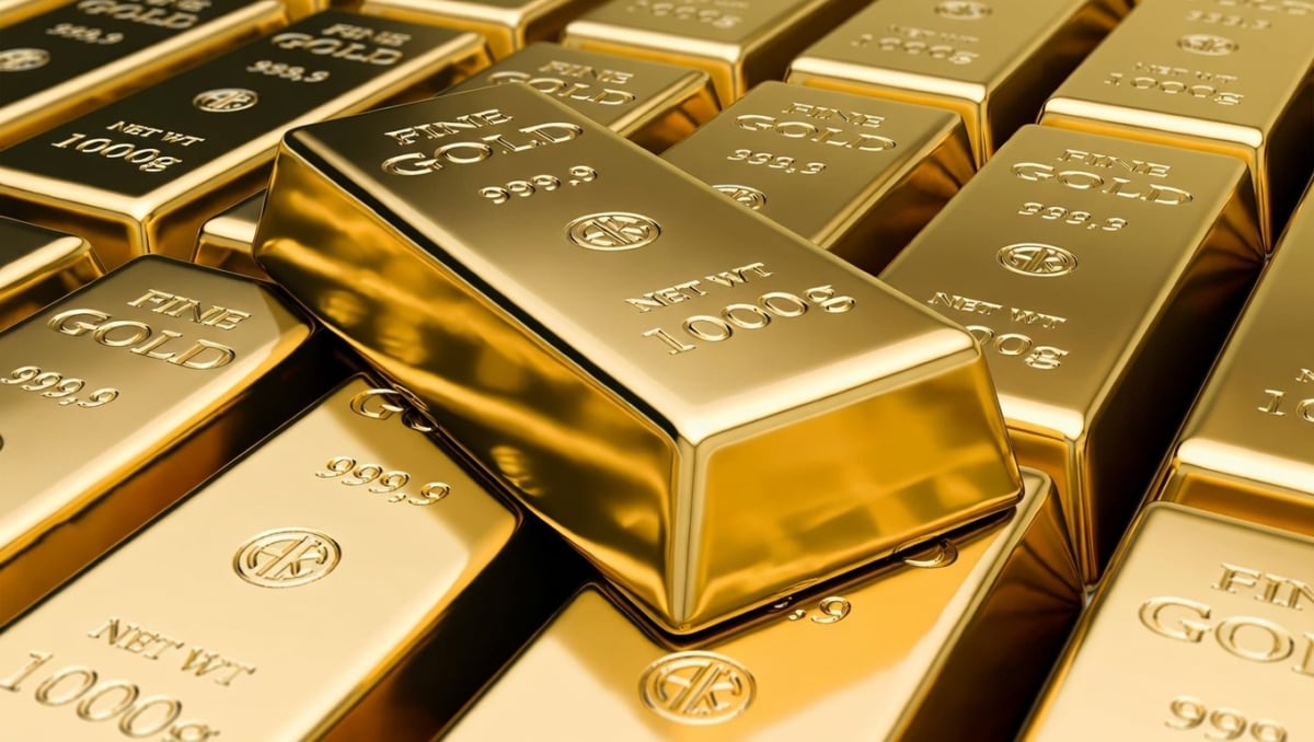 Bullion Drops 1.9% Amid US-Iran Standoff Over Critical Shipping Channel