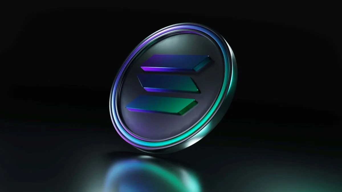 Solana Eyes 30% Price Surge as Bulls Defend Critical $90 Support Zone
