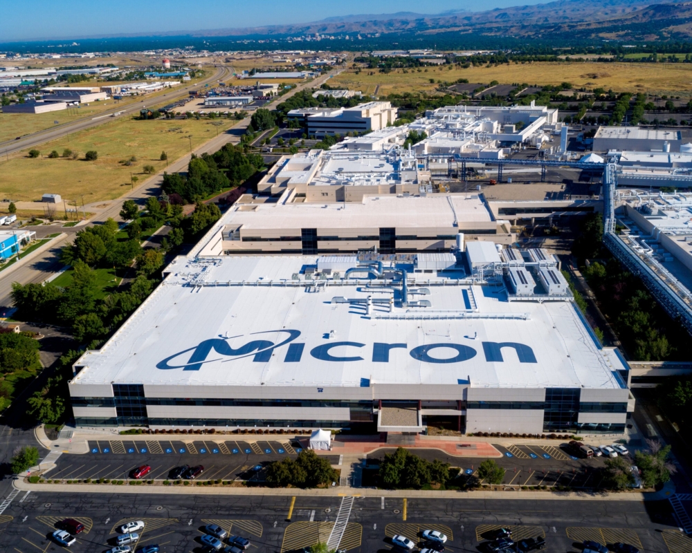 Micron (MU) Gains 5% Following Taiwan Expansion with Second Chip Manufacturing Facility
